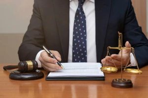 How Personal Injury Attorneys Prove Negligence in Gym Accidents